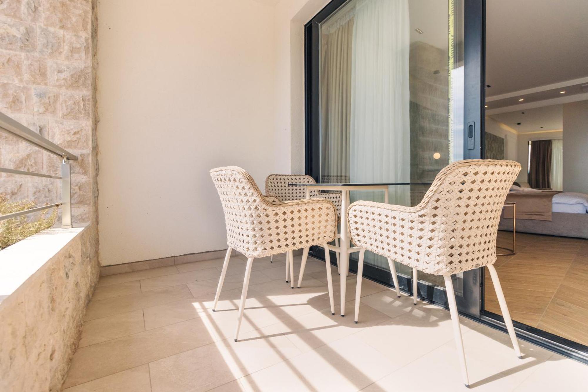 Hotel Miramar Ulcinj Esterno foto